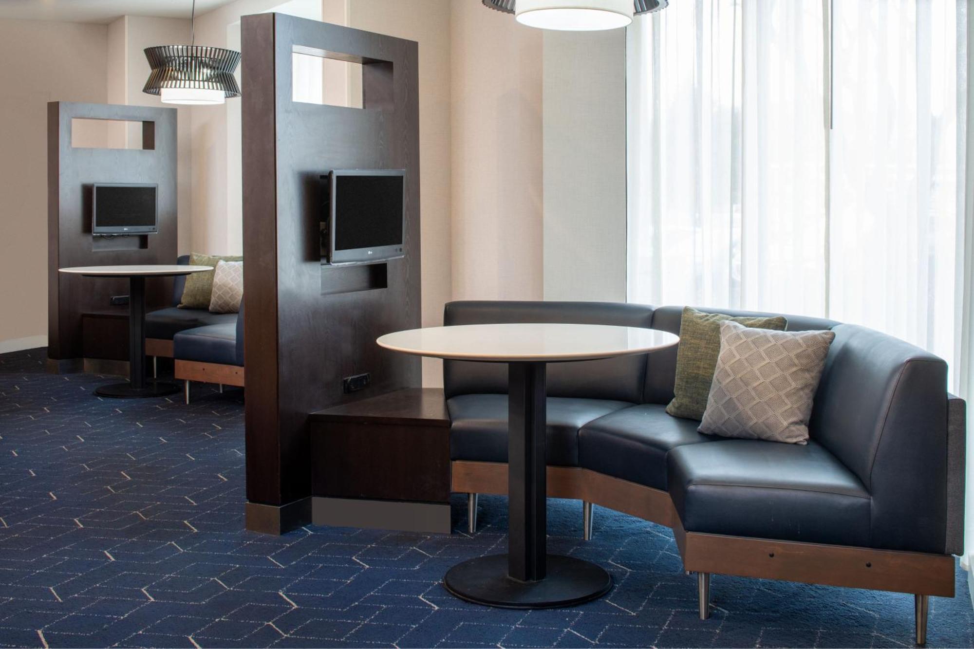 Courtyard By Marriott Decatur Hotel Luaran gambar